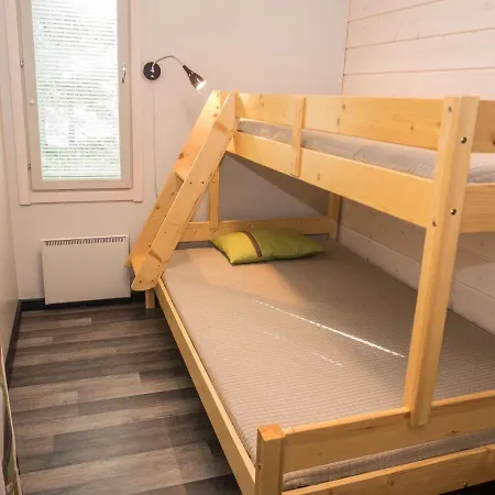 Vuosseli B 2 Tatil Evi *